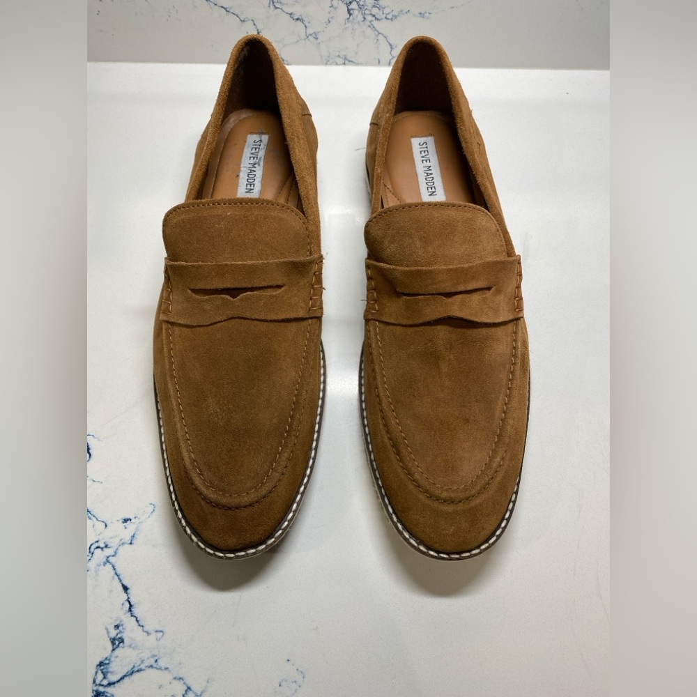 Steve Madden Tan Suede Loafers Slip-Ons
